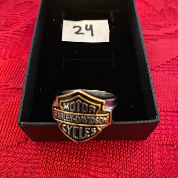 - 12 Styles Size 10 Harley Men’s Rings - Picture 7 of 13